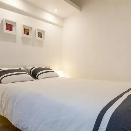 Charming Typical Flat In The Old Town ! Lille