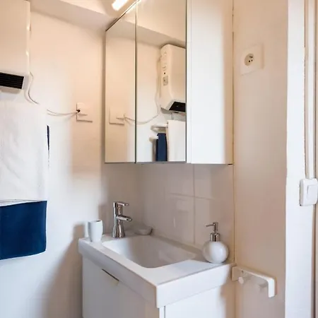 Charming Typical Flat In The Old Town ! Apartment